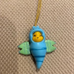 Dragon fly peek a pooh